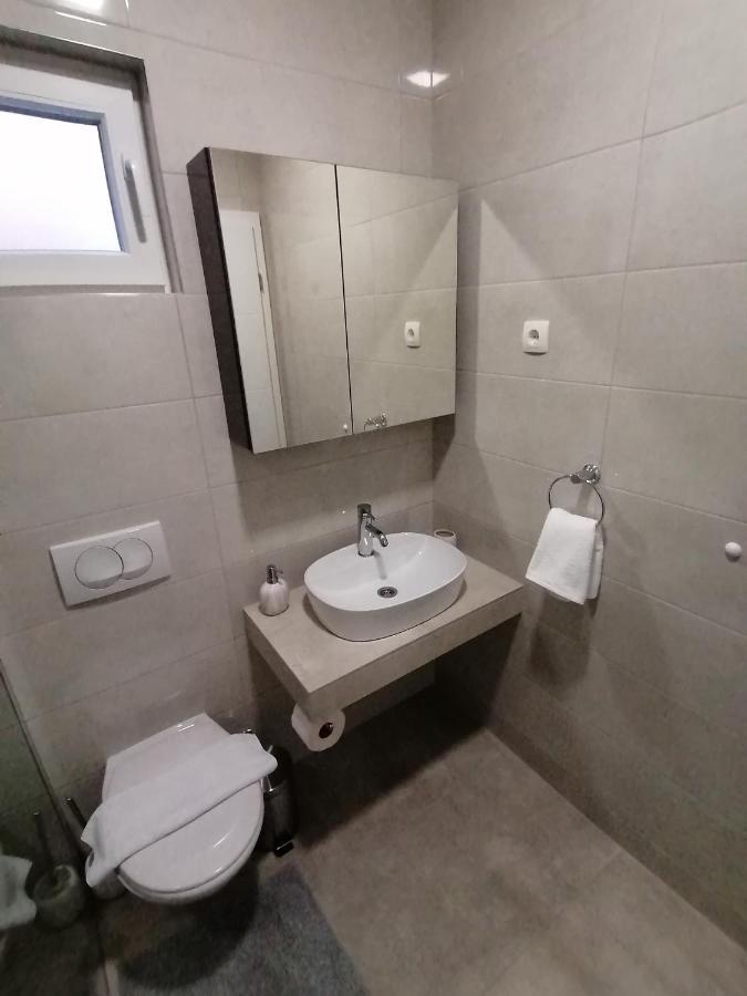 Apartments Jakov Makarska Exterior photo