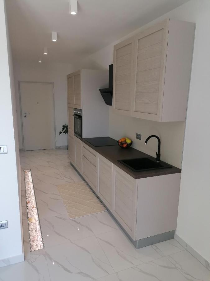 Apartments Jakov Makarska Exterior photo