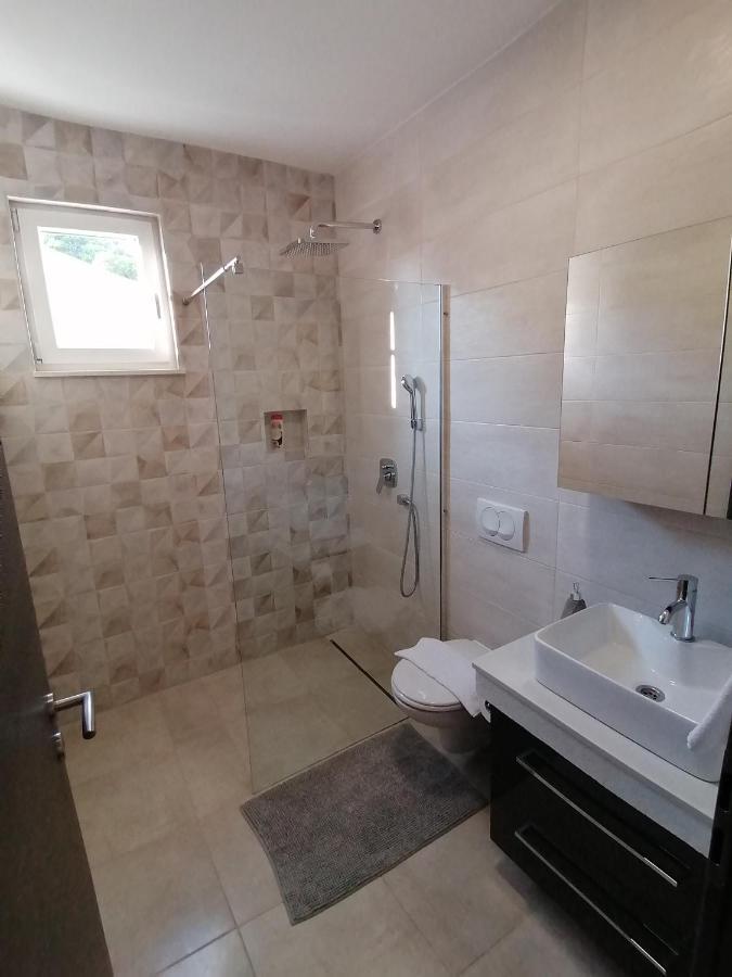 Apartments Jakov Makarska Exterior photo