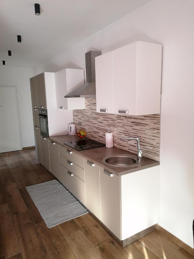 Apartments Jakov Makarska Exterior photo