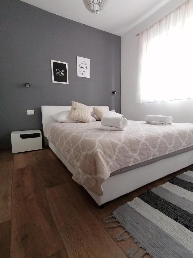 Apartments Jakov Makarska Exterior photo
