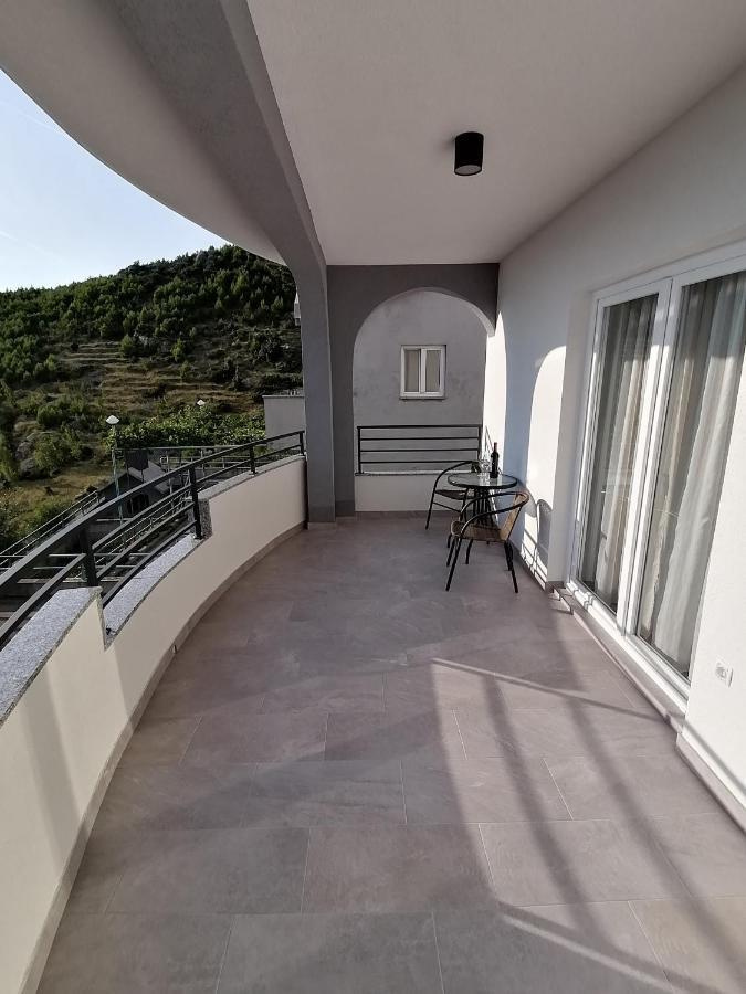 Apartments Jakov Makarska Exterior photo
