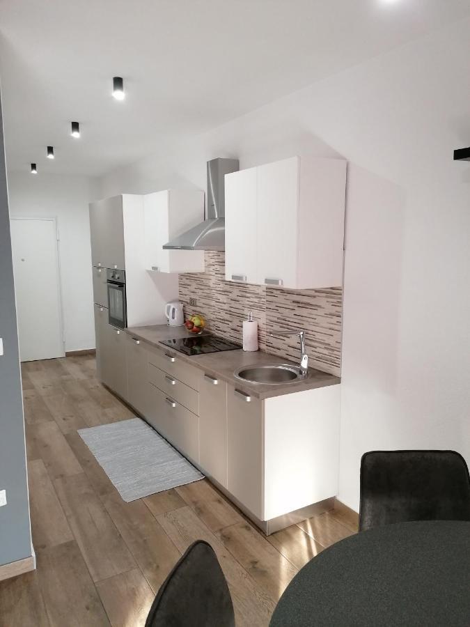Apartments Jakov Makarska Exterior photo